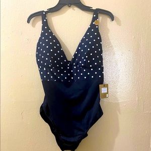 Nip Tuck Swim Amalfi Spot Black Louise Cross